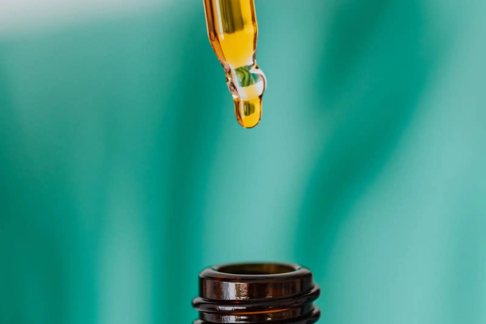 Spectre complet CBD : ce que contient l'huile, THC compris