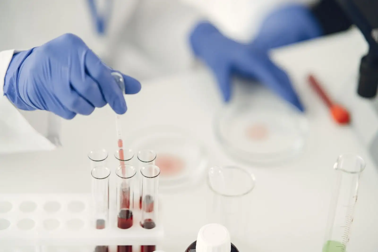 Éliminer le THC : pourquoi aucune détox n'accélère le test