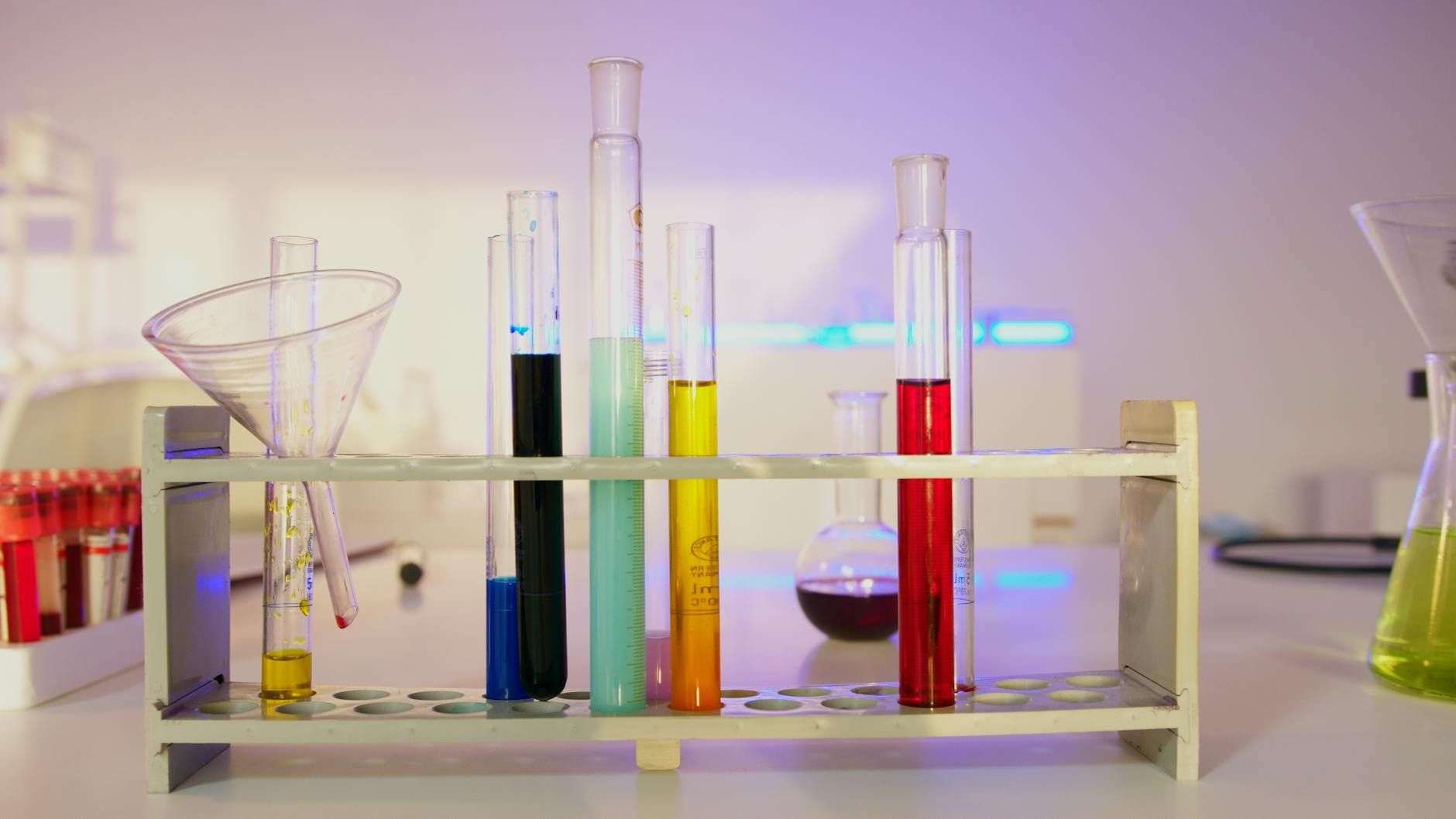 Température de vaporisation du CBD : le guide honnête, sources à l'appui