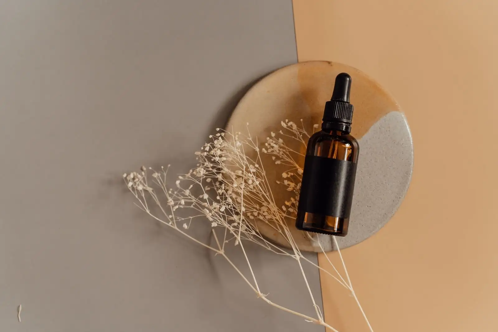 Conserver son huile de CBD : chaleur, air, lumière chiffrés