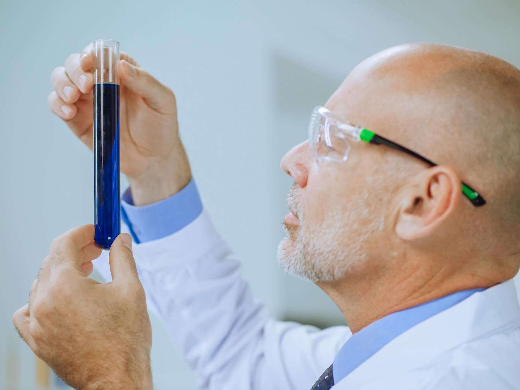 Certificat d'analyse CBD : comment lire un CoA en France